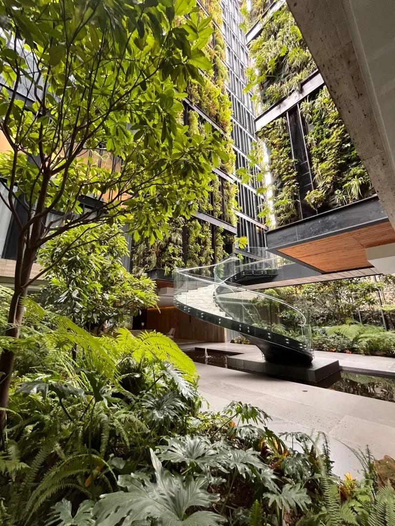 secondary property images 0