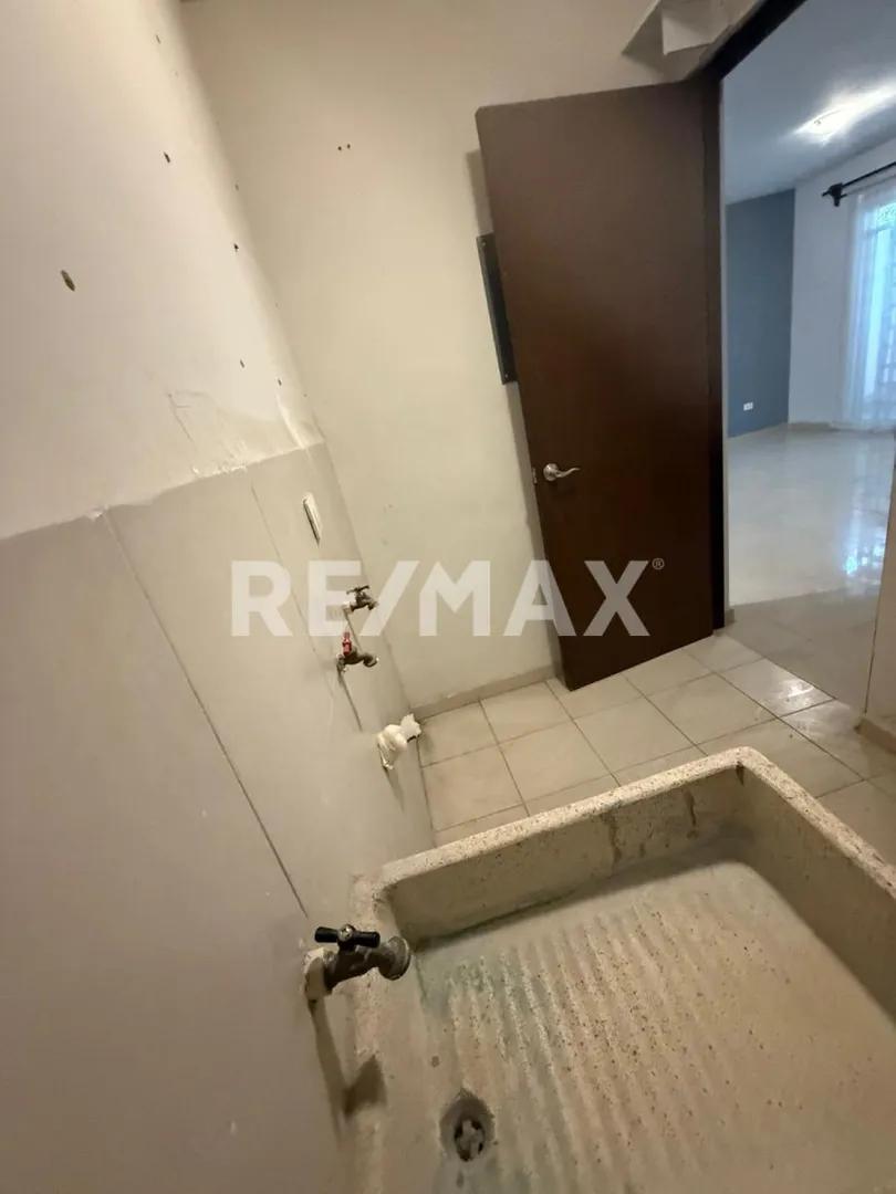 secondary property images 3