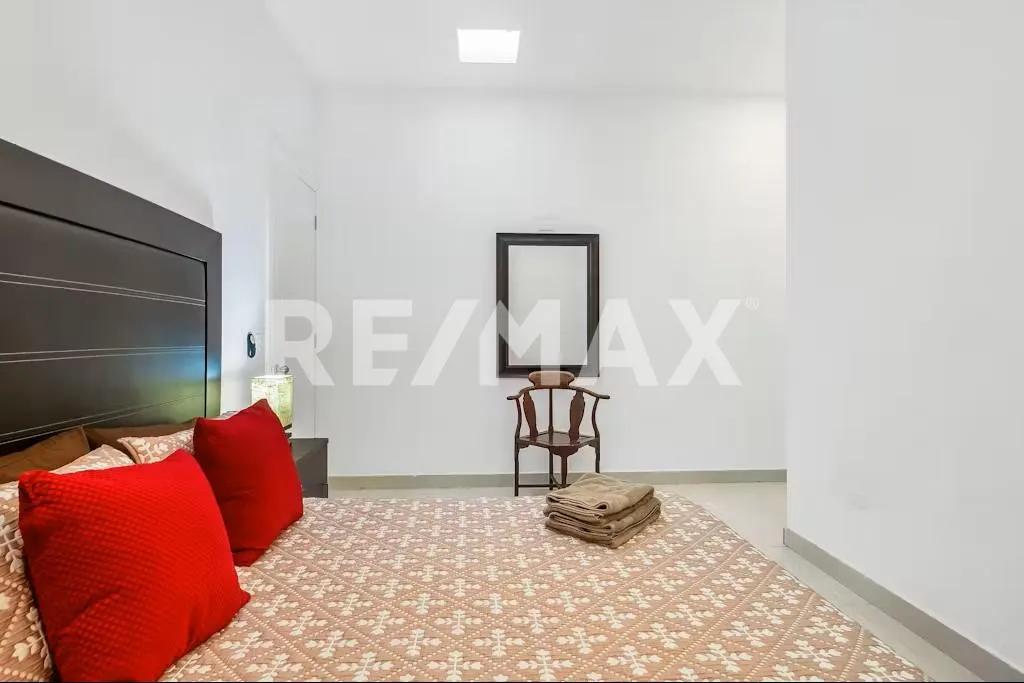 secondary property images 0