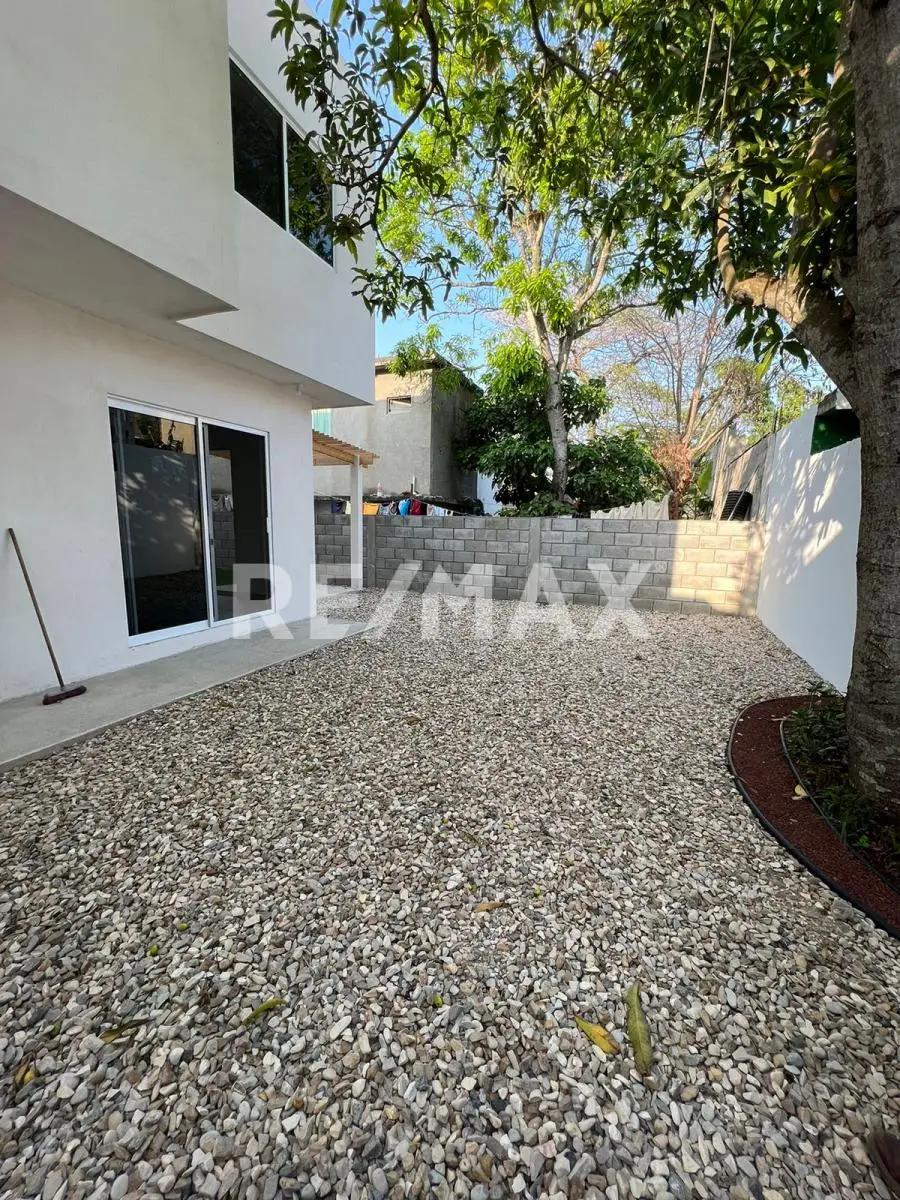 secondary property images 1