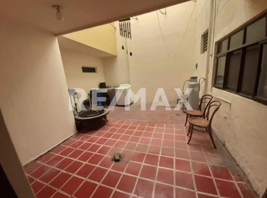 secondary property images 2