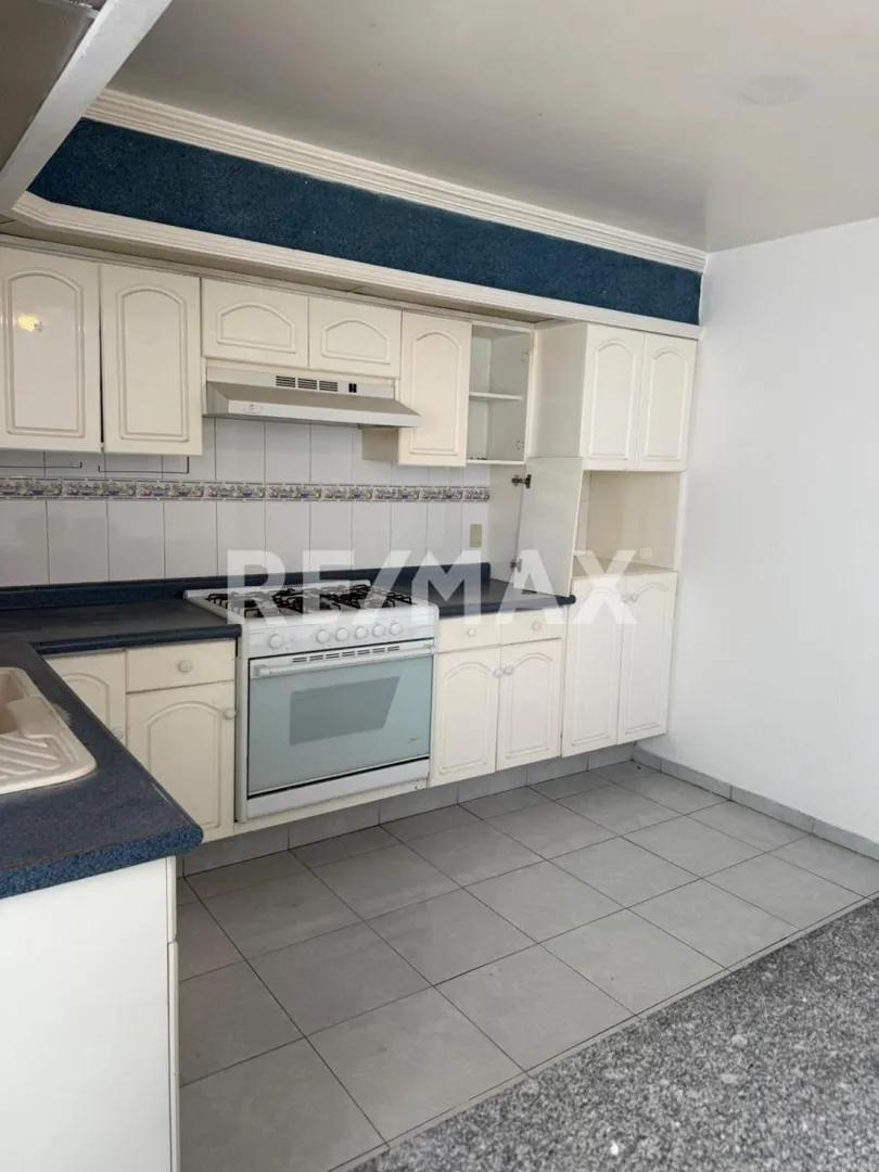 secondary property images 0