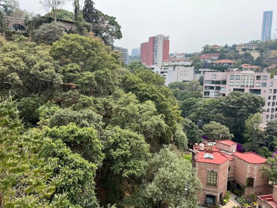 secondary property images 0