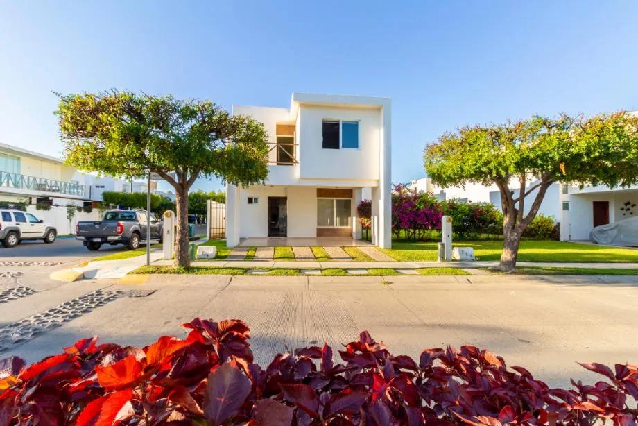 main property photo