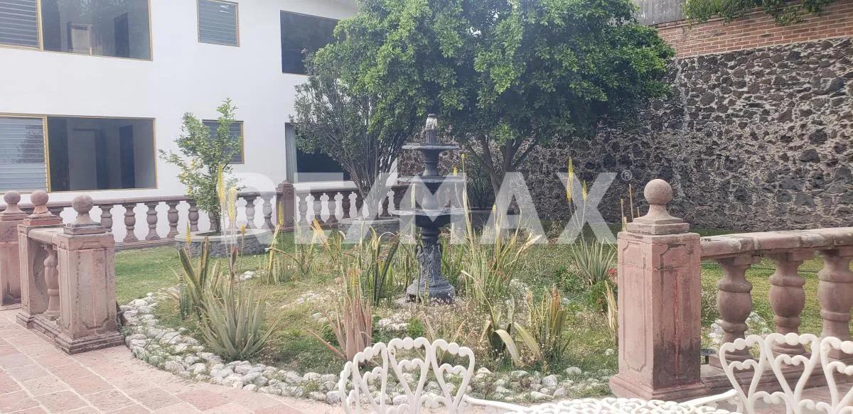 secondary property images 0