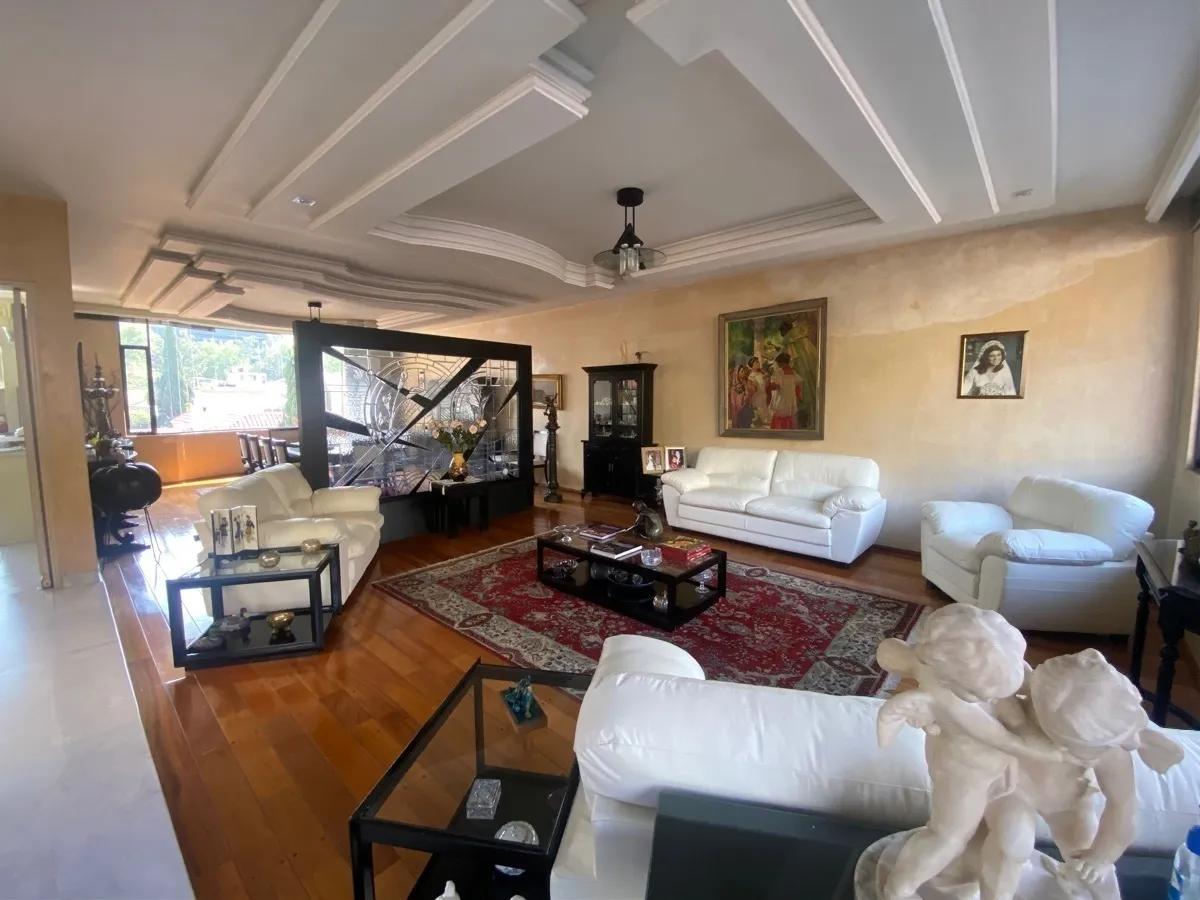 main property photo