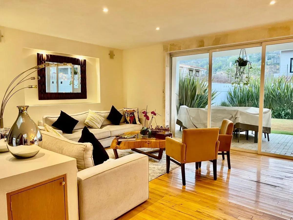 main property photo