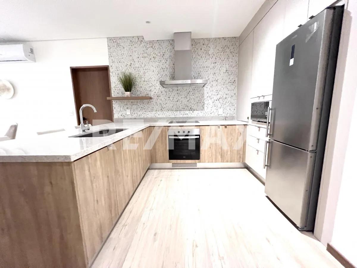 secondary property images 0