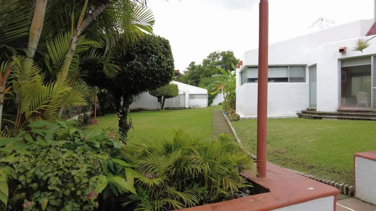 secondary property images 0