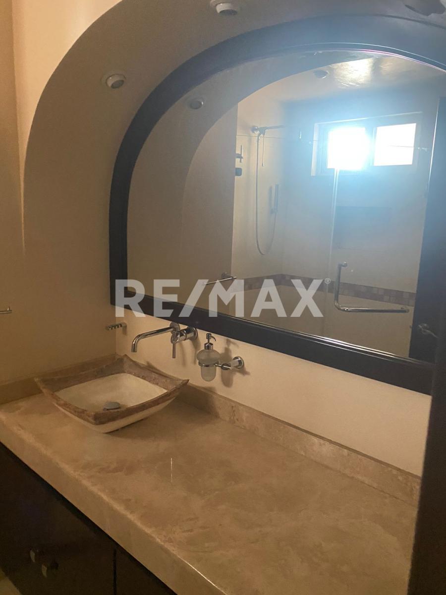 secondary property images 2