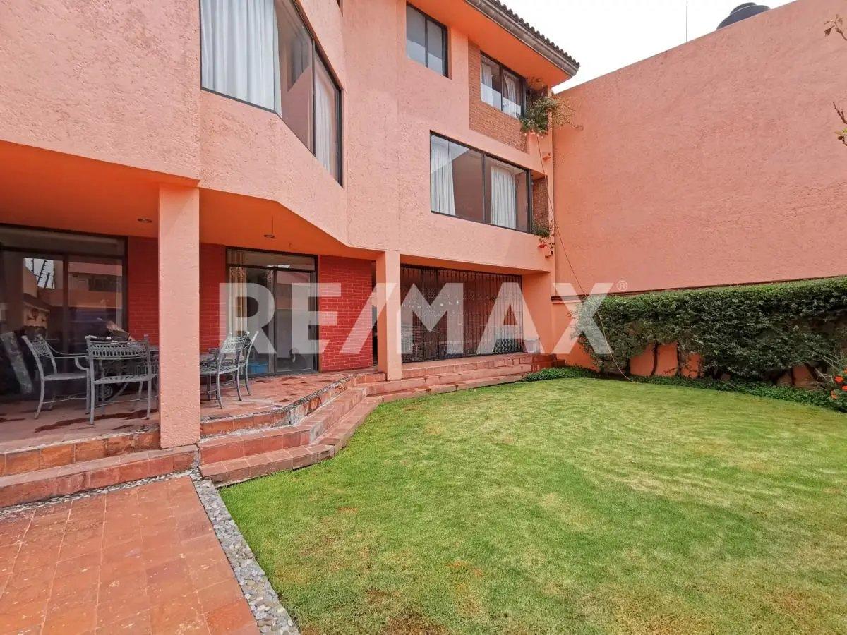 main property photo