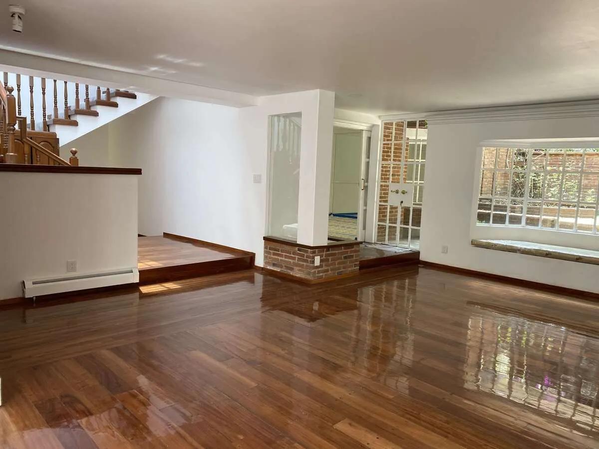 main property photo