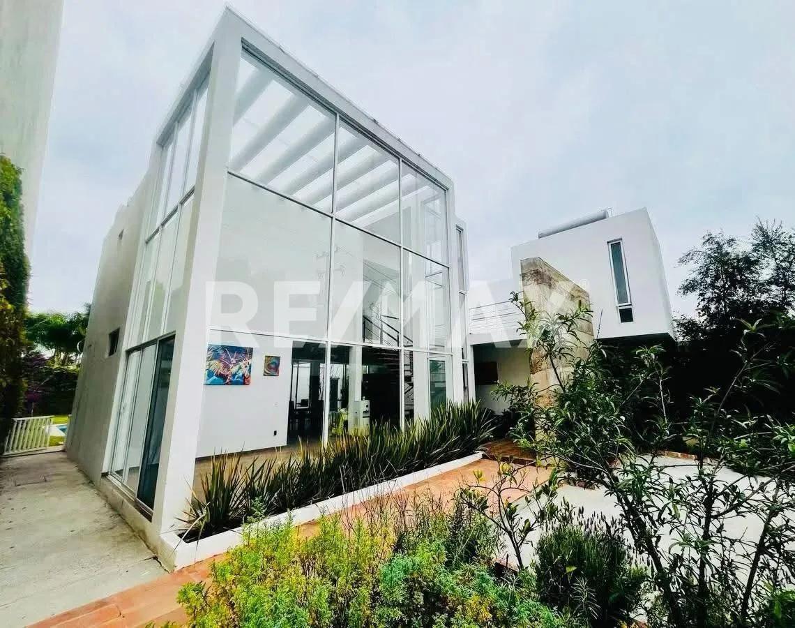 main property photo