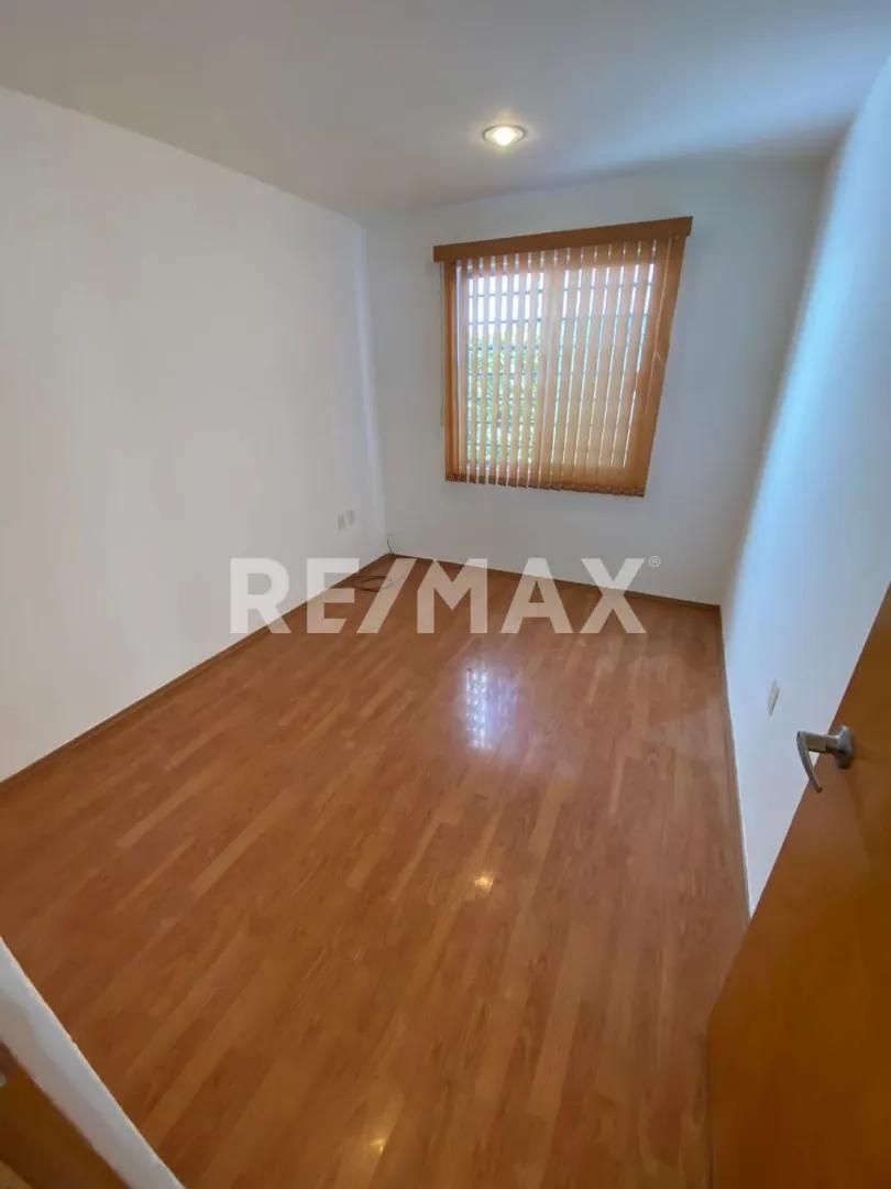 secondary property images 0