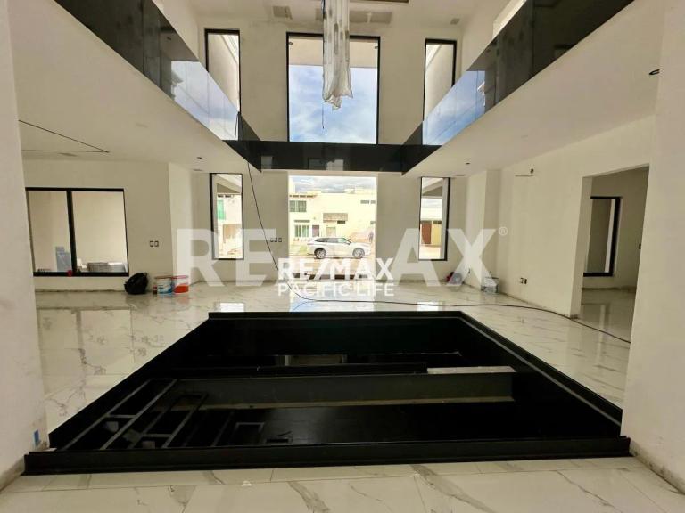 Property Image Property Image