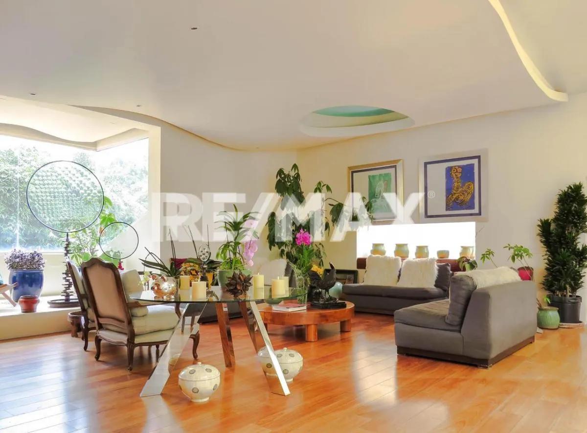 main property photo