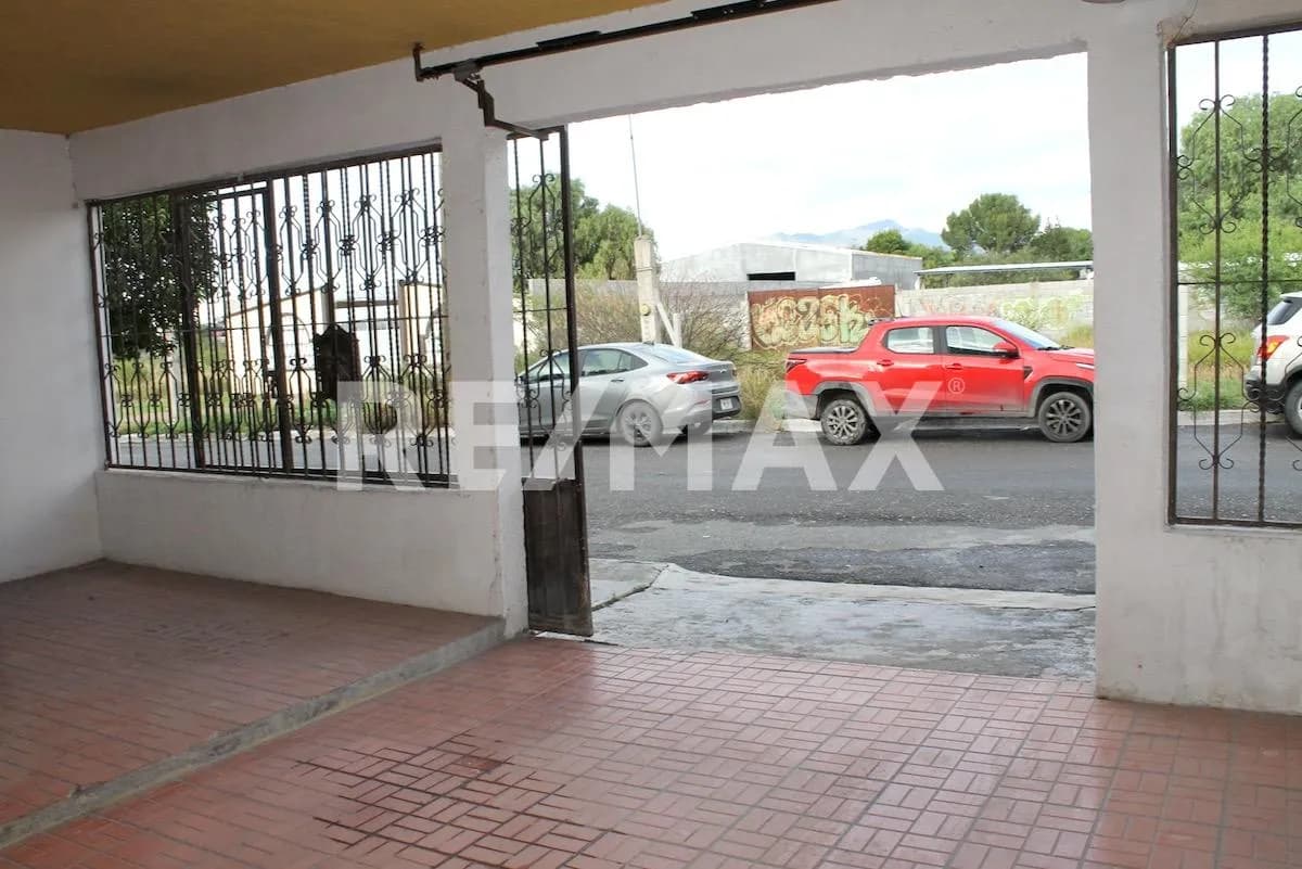 secondary property images 0