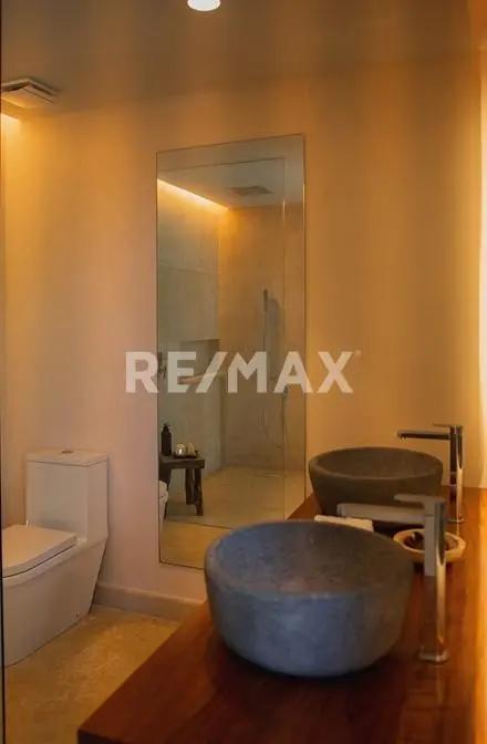 secondary property images 0