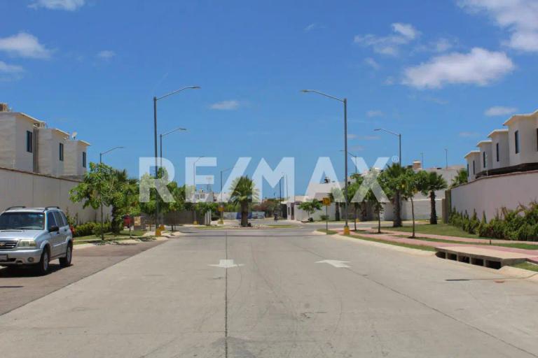 Property Image Property Image