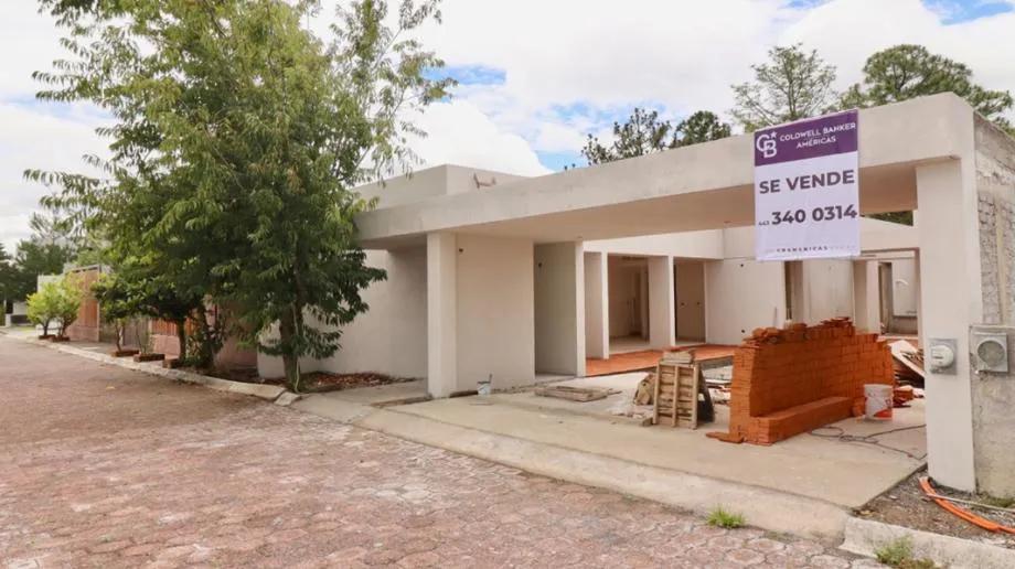 main property photo