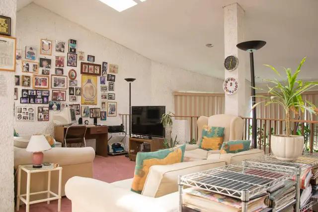 secondary property images 0