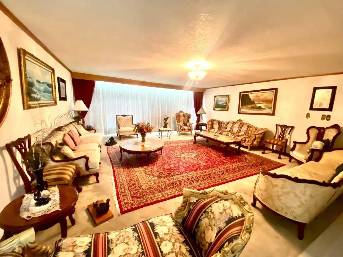 main property photo