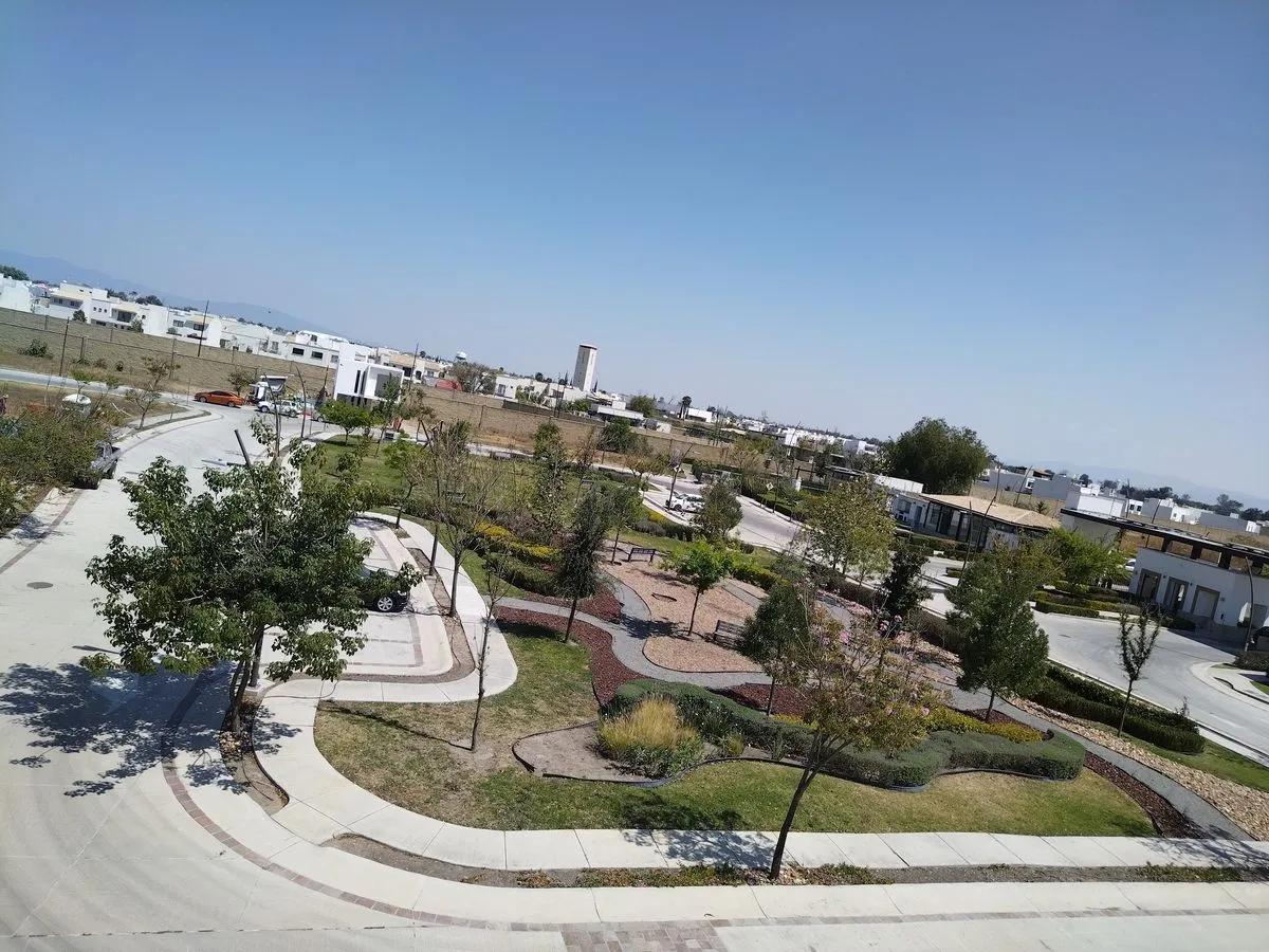 secondary property images 0
