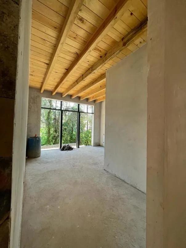 secondary property images 0