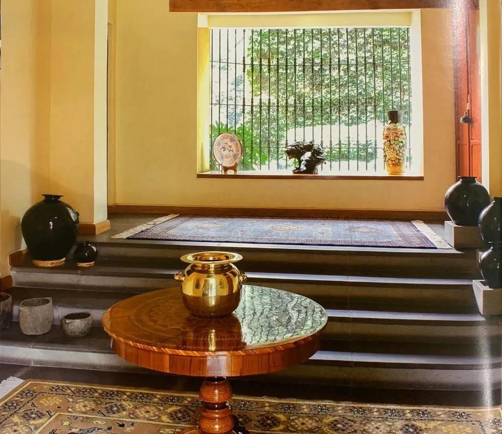 main property photo