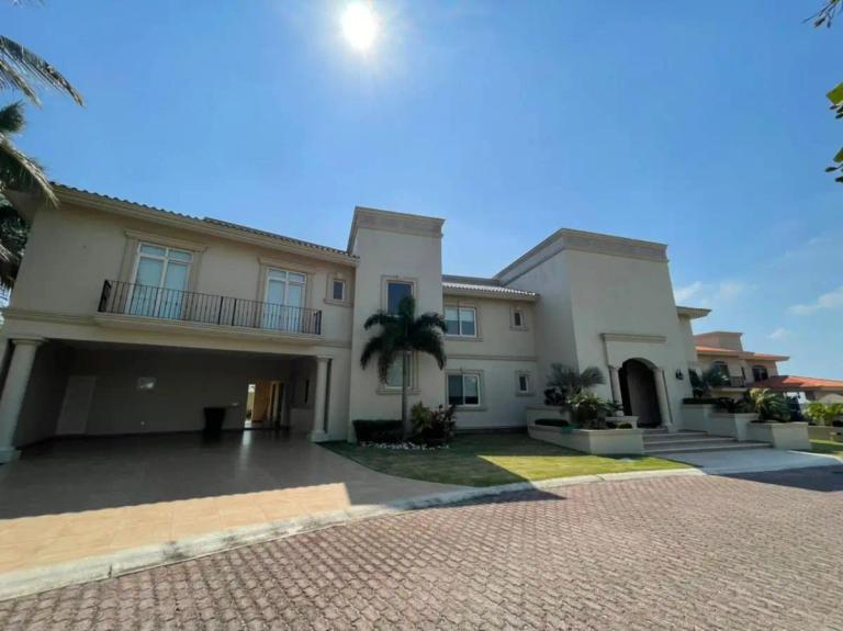 Property Image Property Image