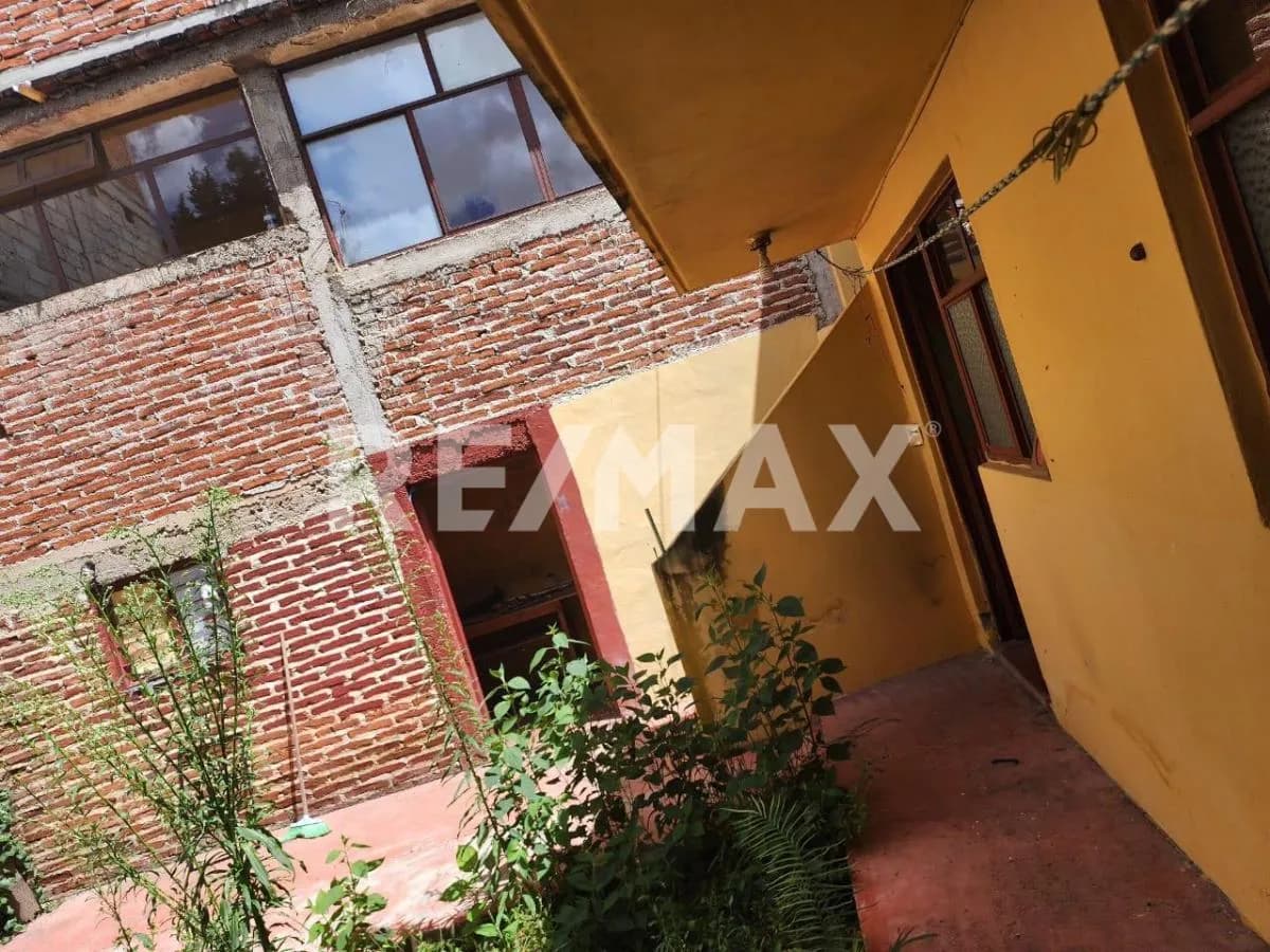 secondary property images 0