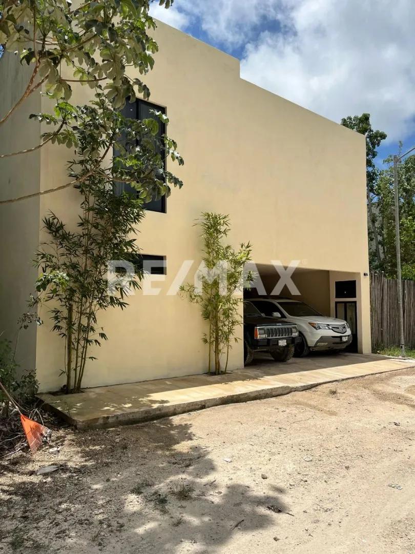 main property photo