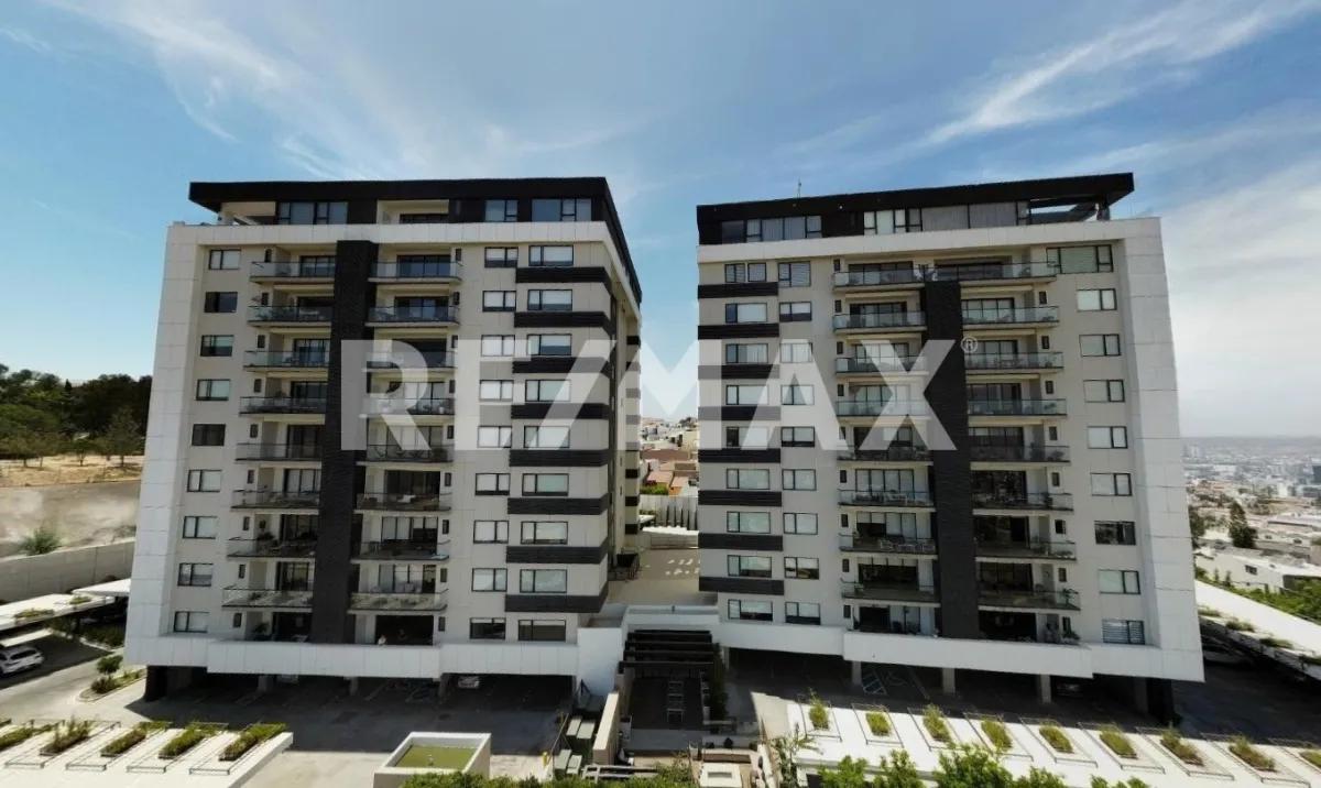 main property photo