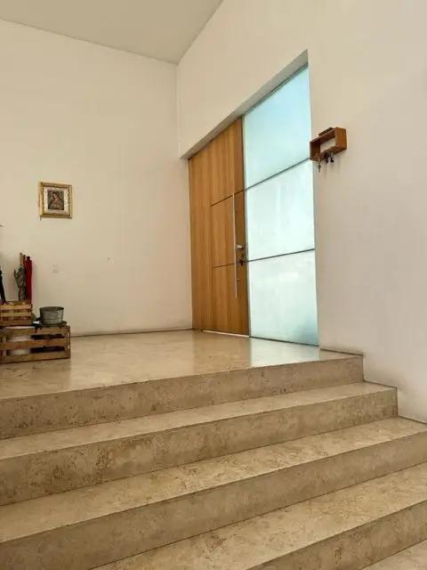 secondary property images 1