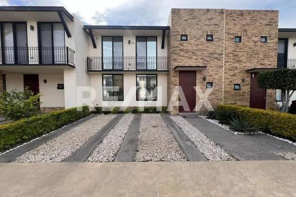 main property photo