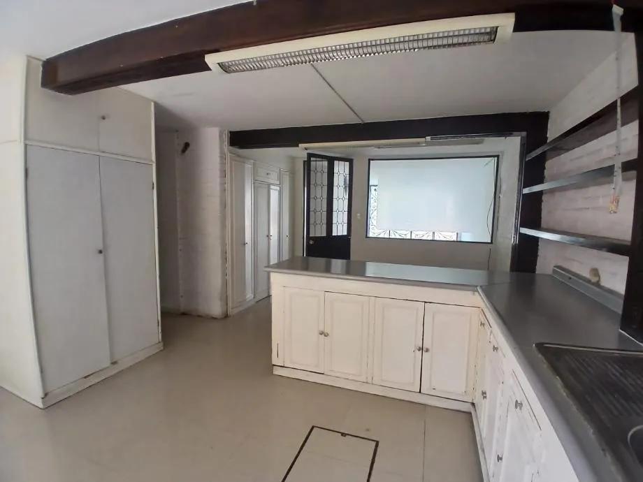 secondary property images 2