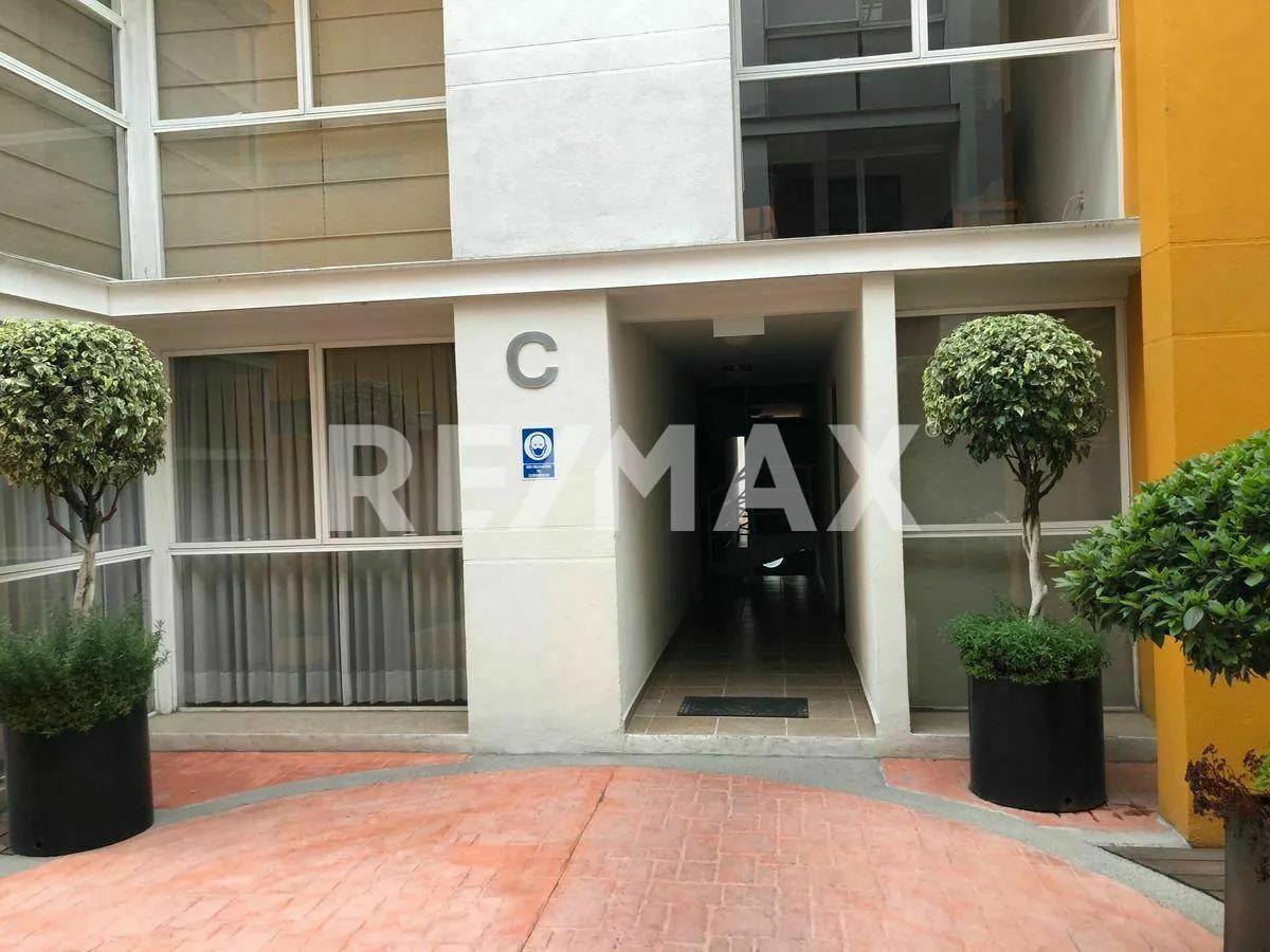 main property photo