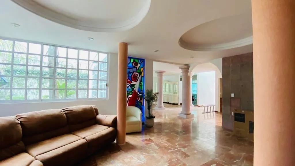 secondary property images 2