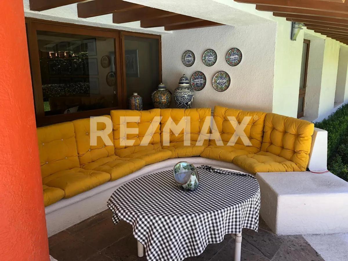 secondary property images 0
