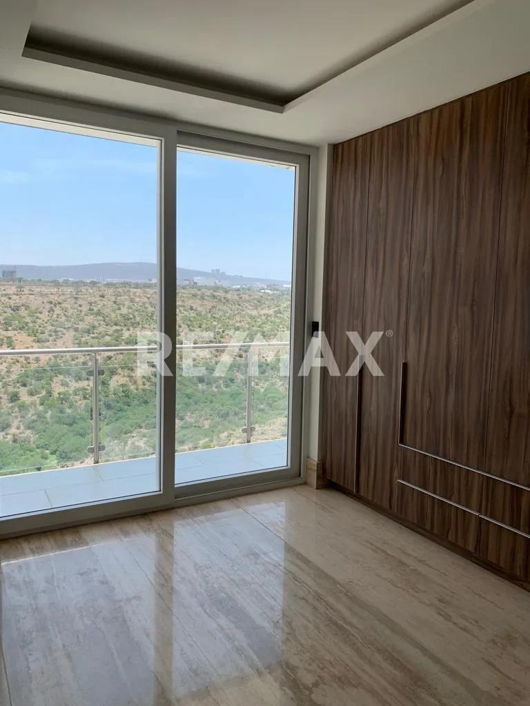 secondary property images 2