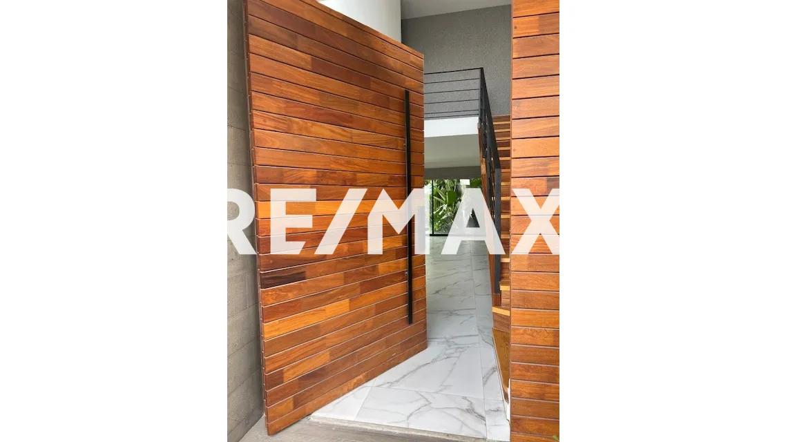 secondary property images 0