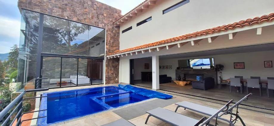 secondary property images 0