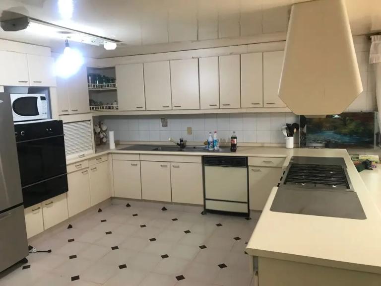 Property Image Property Image