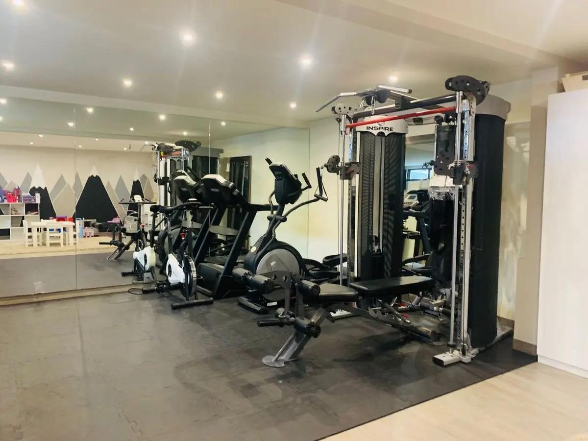 secondary property images 0