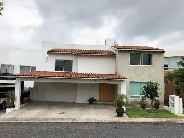 main property photo