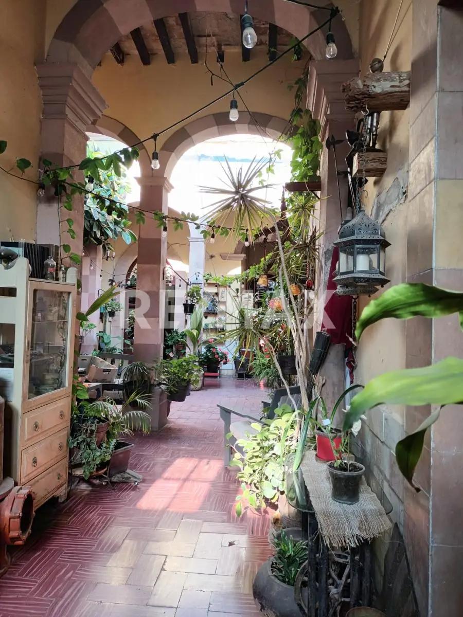 secondary property images 1