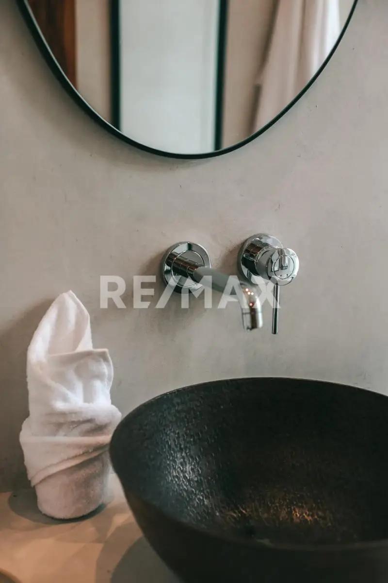 secondary property images 2