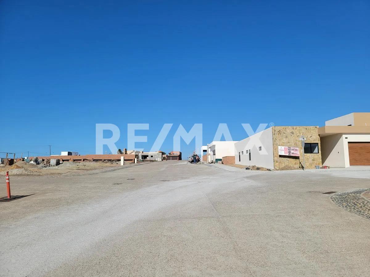 secondary property images 0