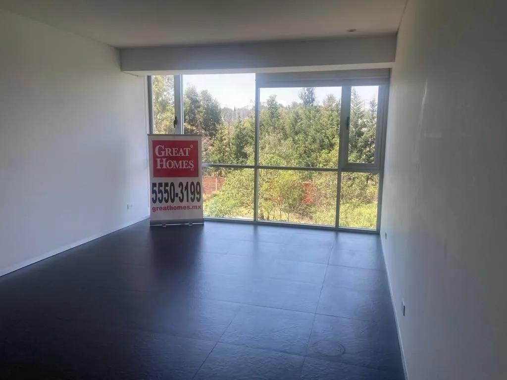 main property photo