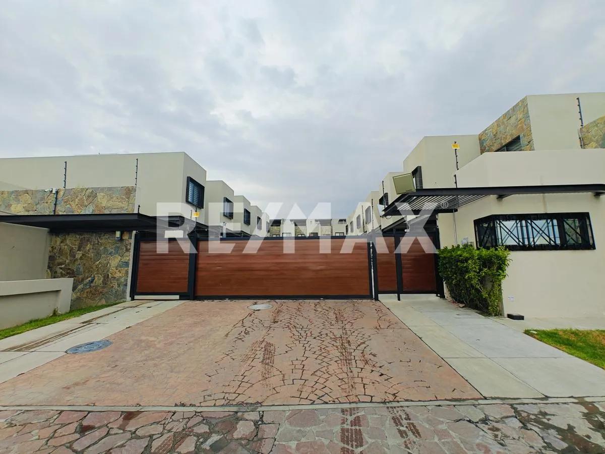 main property photo